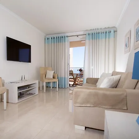 Lgs65t2, Luxuoso T2 Frente Praia, Em Apartamento *